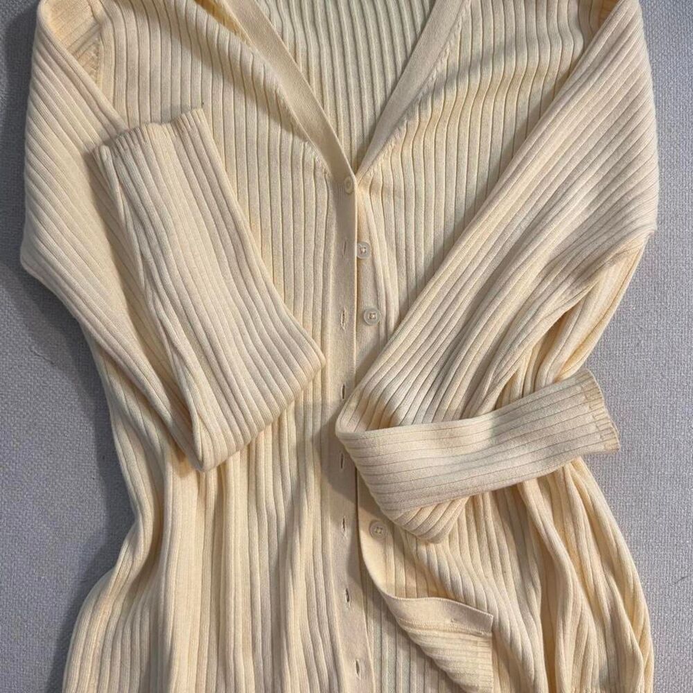 Gap Butter Yellow Cardigan